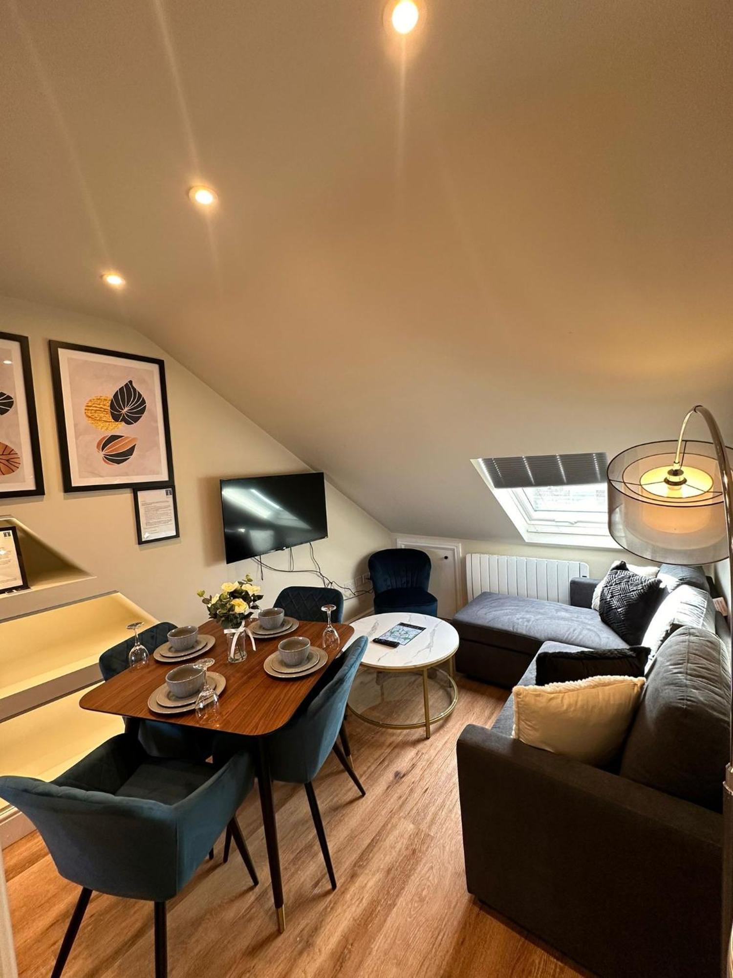 Central Cambridge Apartments By Tas Екстериор снимка