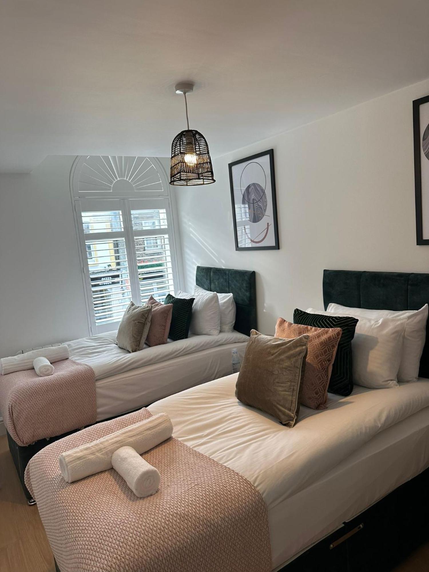 Central Cambridge Apartments By Tas Екстериор снимка