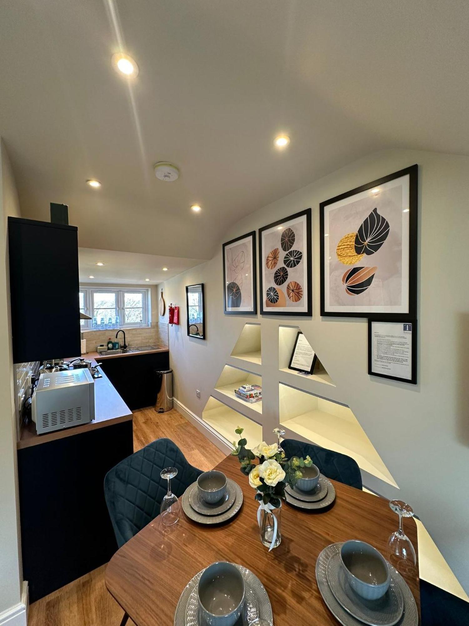 Central Cambridge Apartments By Tas Екстериор снимка
